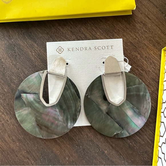 Kendra Scott • Diane Rhodium Plated Mother of Pearl Earrings - Picture 2 of 7